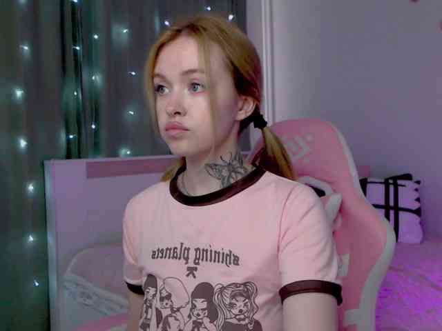 NaughtyMable webcam