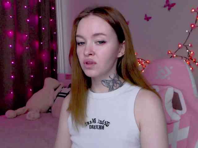 NaughtyMable webcam