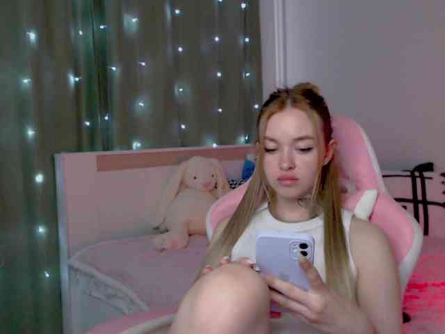 NaughtyMable webcam