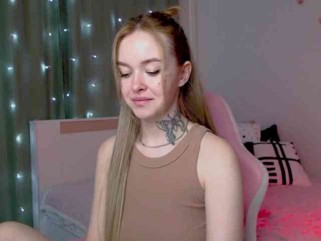 NaughtyMable webcam