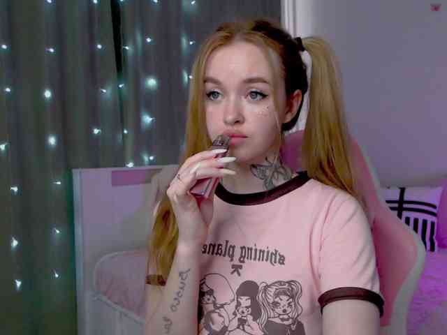 NaughtyMable webcam