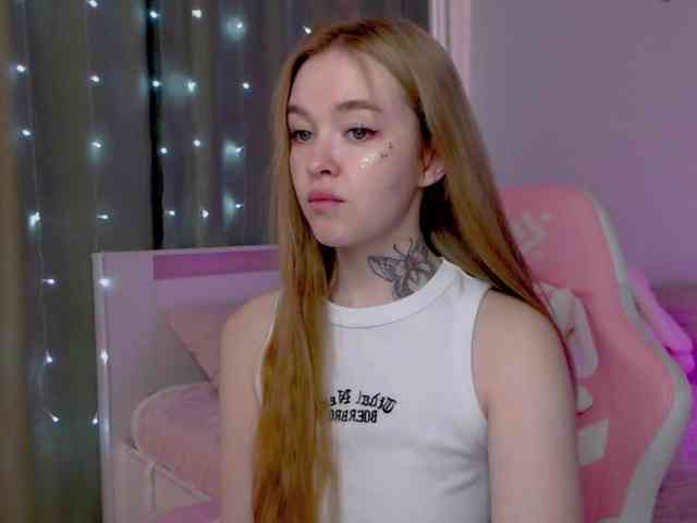 NaughtyMable webcam