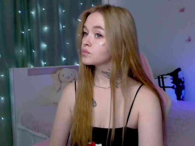 NaughtyMable webcam