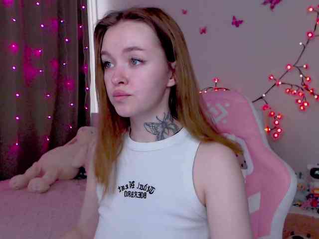 NaughtyMable webcam