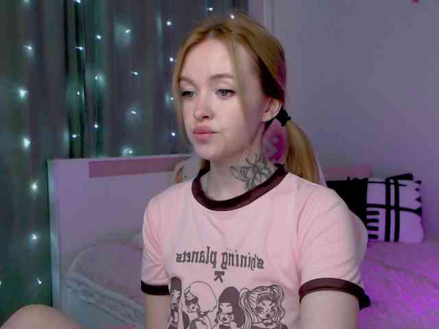 NaughtyMable webcam