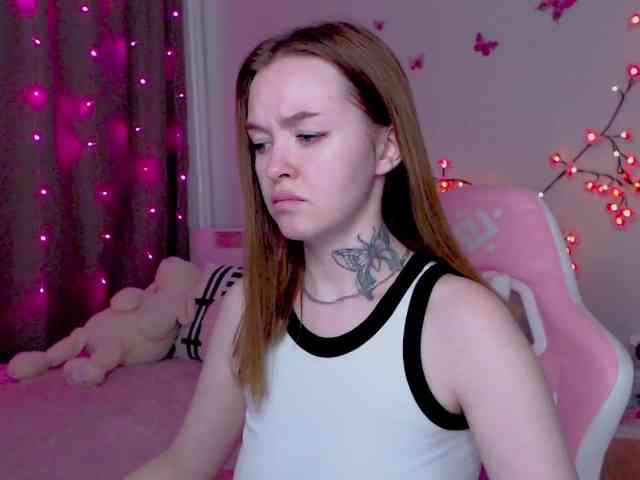 NaughtyMable webcam