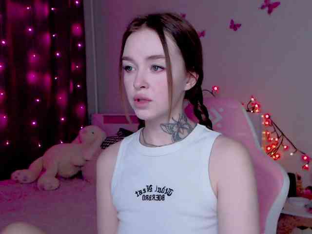 NaughtyMable Live Webcam on {site_name}