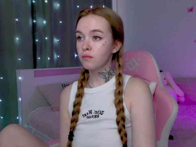 NaughtyMable webcam
