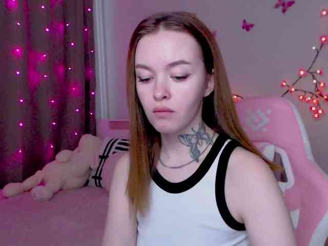 NaughtyMable webcam
