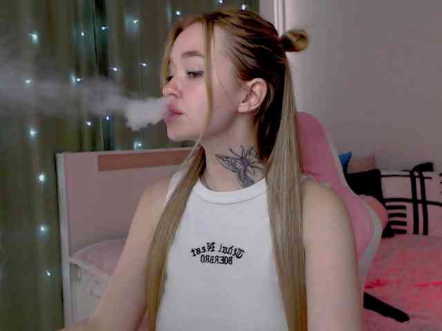 NaughtyMable webcam