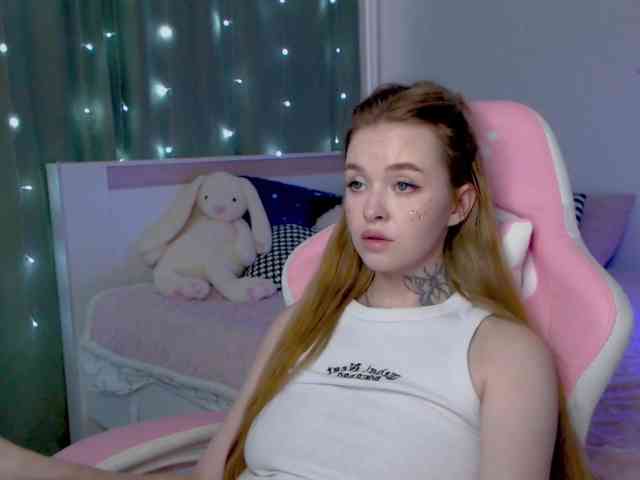 NaughtyMable webcam