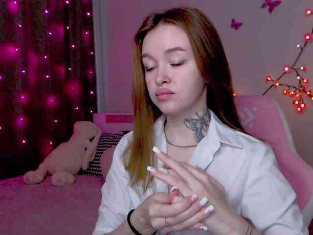 NaughtyMable webcam