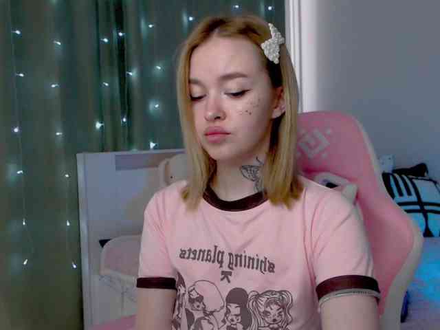 NaughtyMable webcam