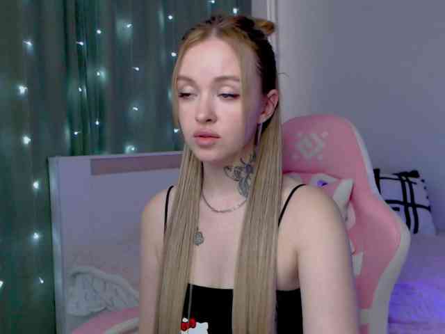 NaughtyMable webcam