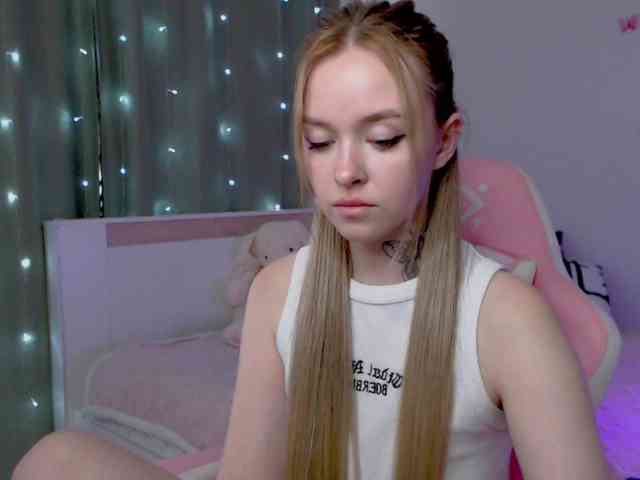NaughtyMable webcam