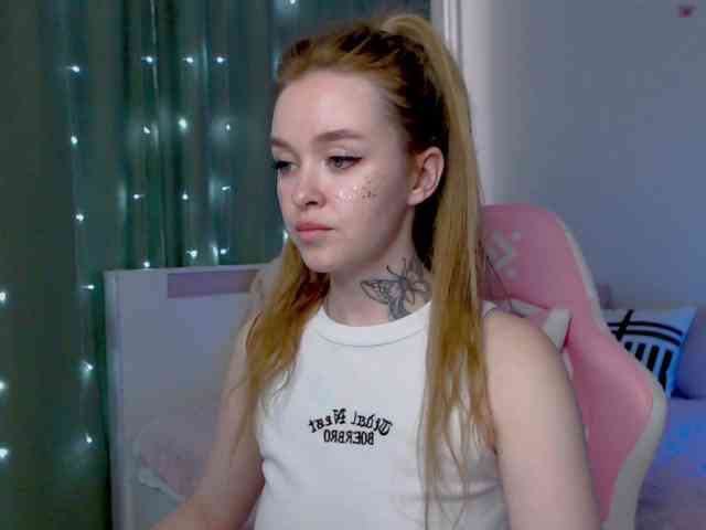 NaughtyMable webcam