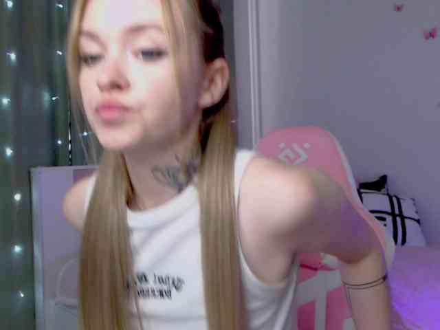 sex live webcam NaughtyMable