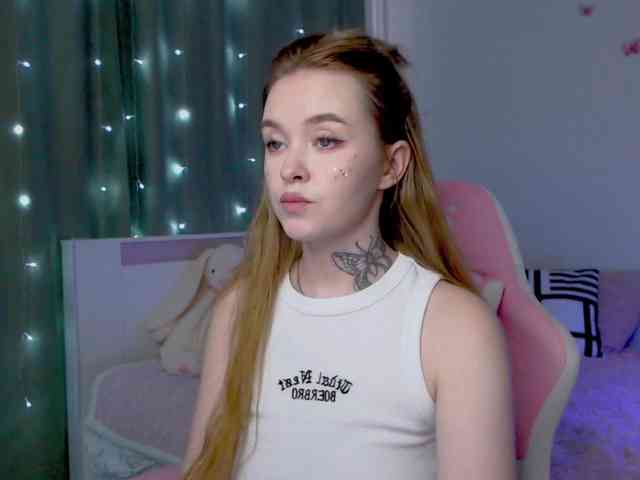 NaughtyMable webcam