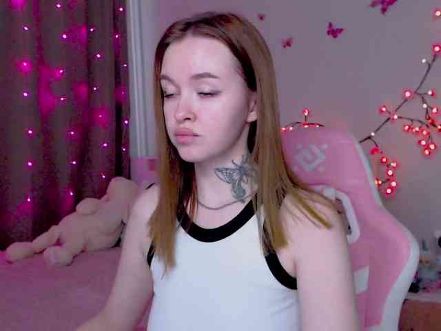 NaughtyMable Live Webcam on BongaCams