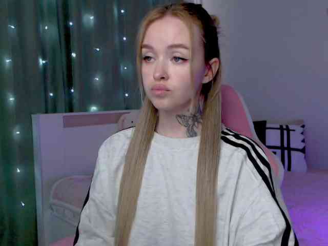 NaughtyMable webcam