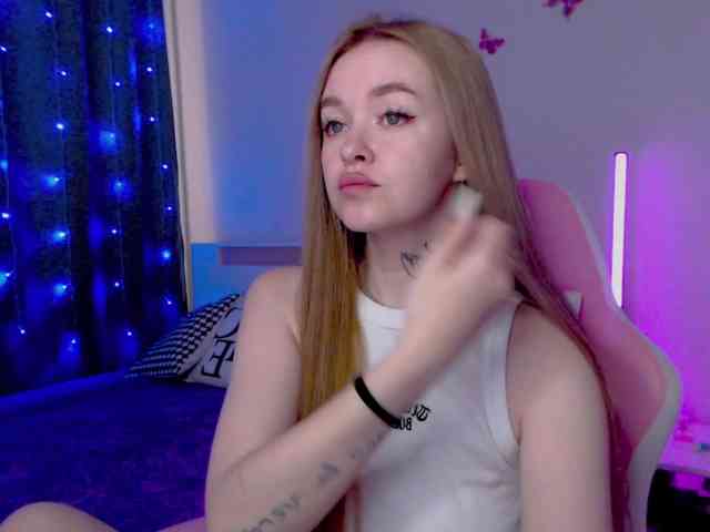 NaughtyMable webcam