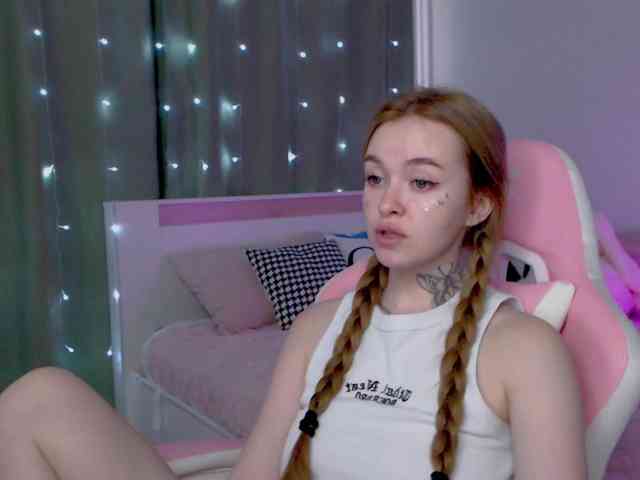 NaughtyMable webcam