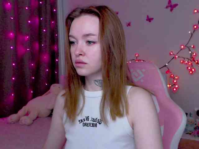 NaughtyMable webcam