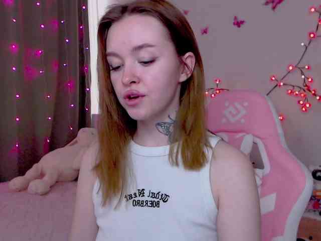 NaughtyMable webcam