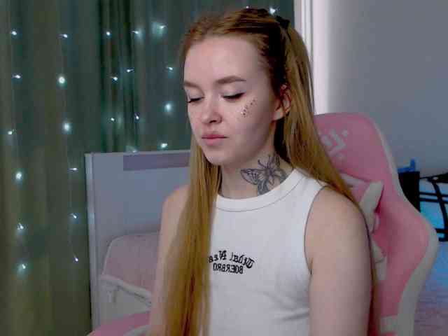 NaughtyMable webcam