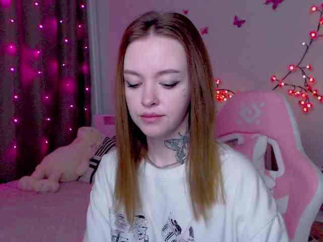 NaughtyMable webcam