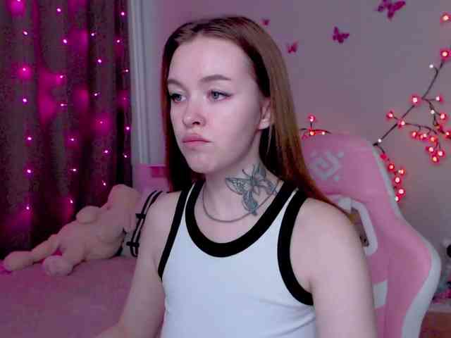 NaughtyMable webcam