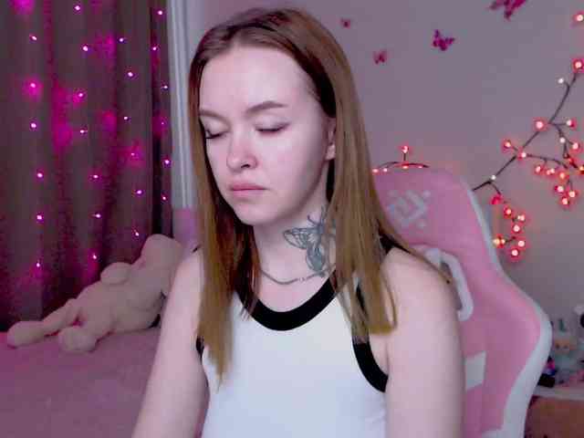 NaughtyMable webcam