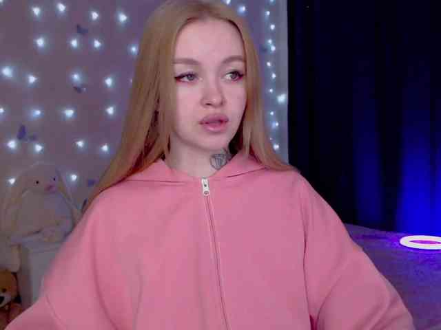 NaughtyMable Live Webcam on BongaCams