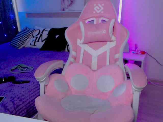 NaughtyMable webcam