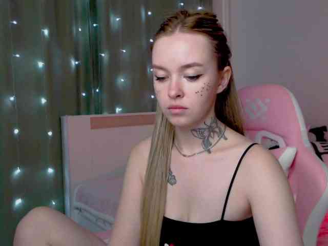 NaughtyMable webcam