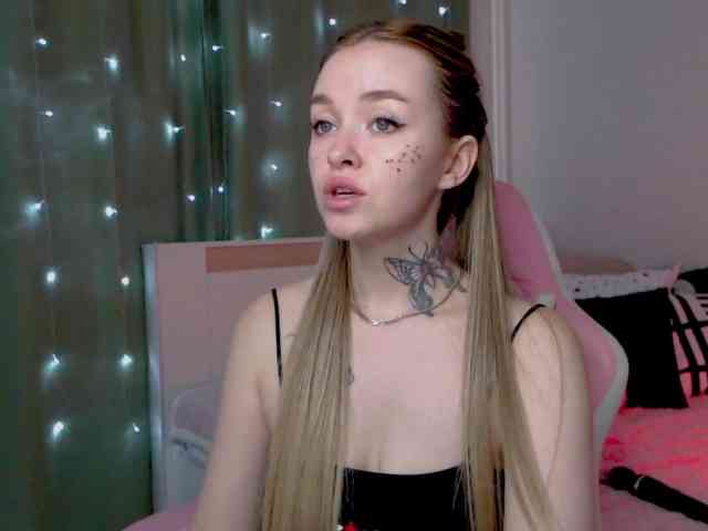 NaughtyMable webcam