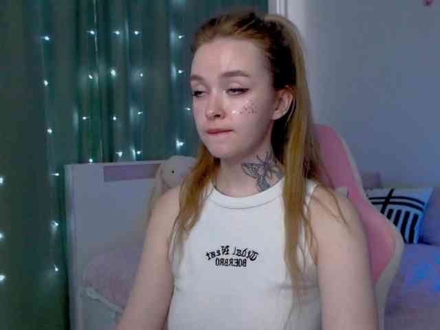 NaughtyMable webcam