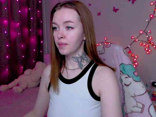 NaughtyMable webcam