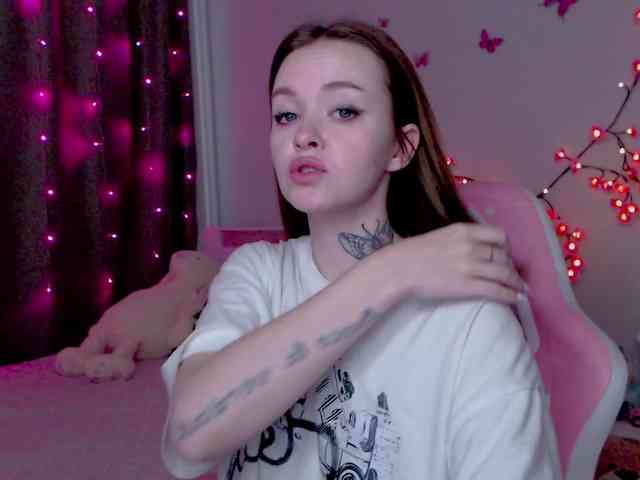 NaughtyMable webcam