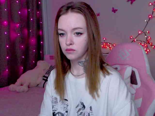 NaughtyMable webcam
