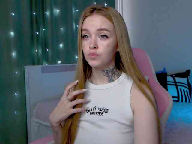 NaughtyMable webcam
