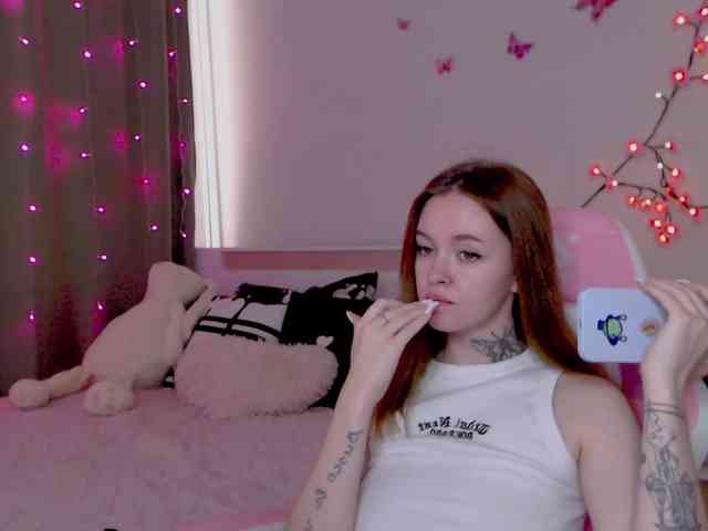 NaughtyMable webcam