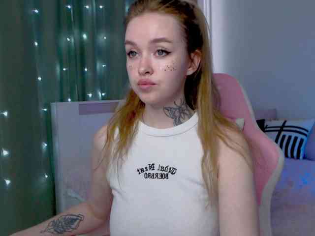 NaughtyMable webcam