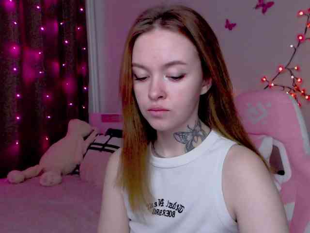 NaughtyMable webcam
