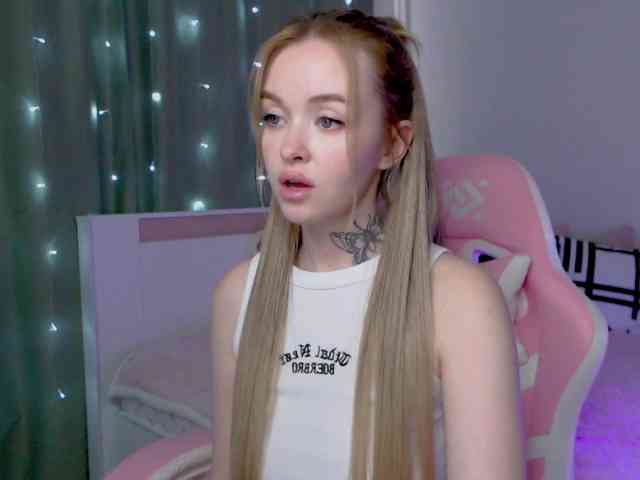 NaughtyMable webcam