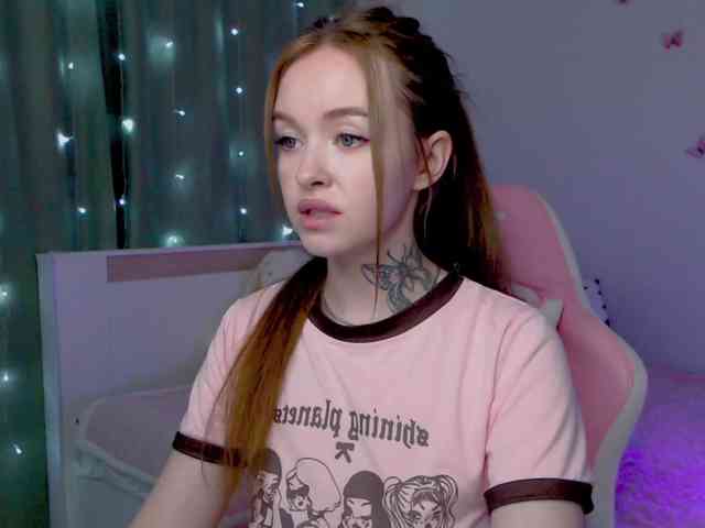 NaughtyMable webcam