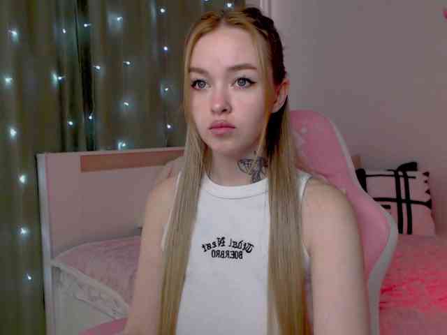 NaughtyMable webcam