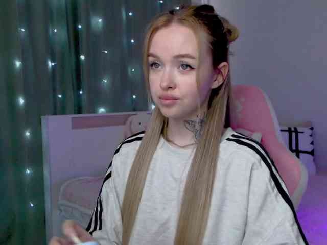 NaughtyMable webcam