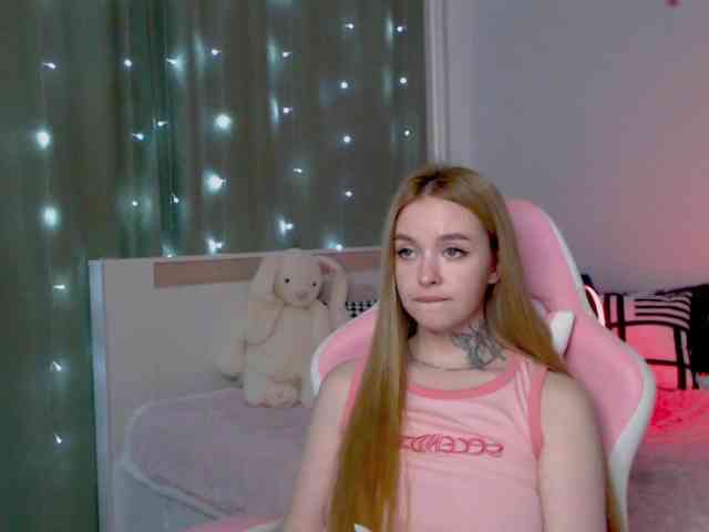 NaughtyMable webcam