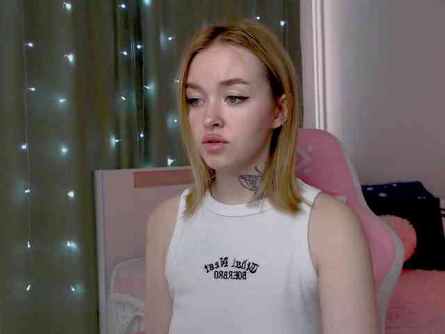 NaughtyMable webcam